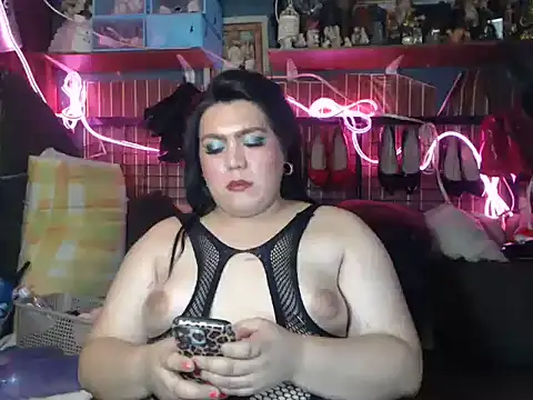 צ'אט XXX בשידור חי של HotAsianAlbin19