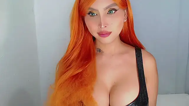 adreana_69 网络视讯表演