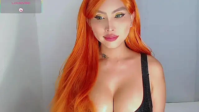 Show de adreana_69 na webcam
