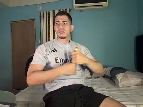 Im_steven Show in webcam