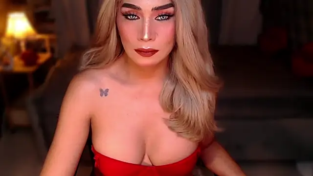 Queen_Giamoor69 网络视讯表演