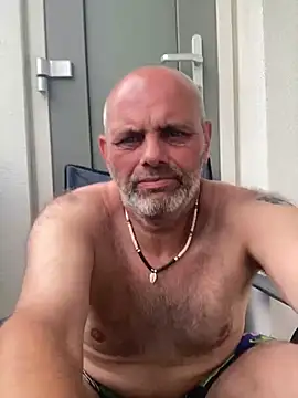 Pascal-1976 Webcam Show
