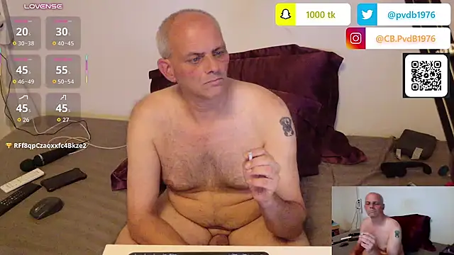 Pascal-1976 webcam show