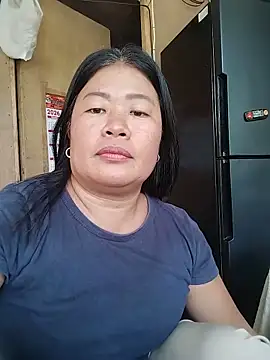 ห้องแชทสดของ Lovelywoman43