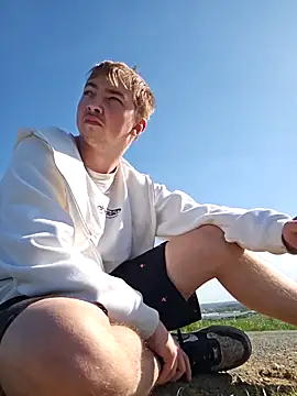 BigJuicy18cm's Webcam Show