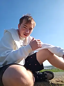 BigJuicy18cmのウェブカメラショー