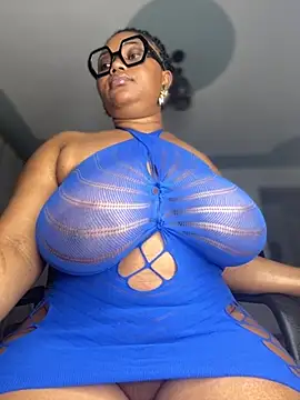 EliteSoraya's Webcam Show