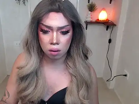 LasciviousDelilah Show in webcam