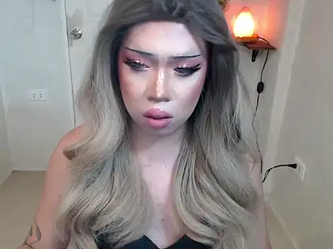 LasciviousDelilah's Webcam Show