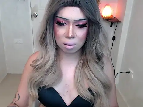 LasciviousDelilah's Webcam Show