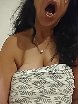 Živý XXX chat NakedMILFx