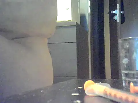 Show de slawek3589 na webcam