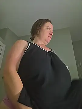 julimonroe Webcam Show