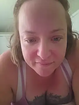 julimonroe's Webcam Show