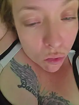 julimonroe Show Webcam