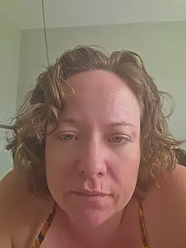 julimonroe's Webcam Show