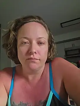 julimonroe webcam show