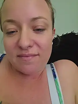 julimonroe's Webcam Show
