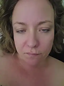 julimonroe's Webcam Show