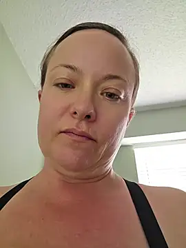 julimonroe's Webcam Show
