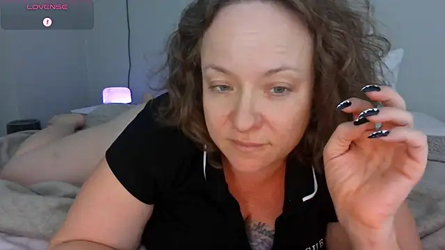 julimonroe's Webcam Show