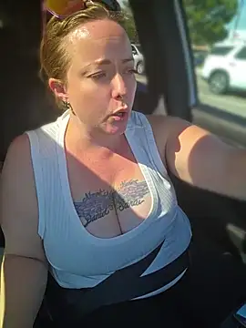 julimonroe's Webcam Show