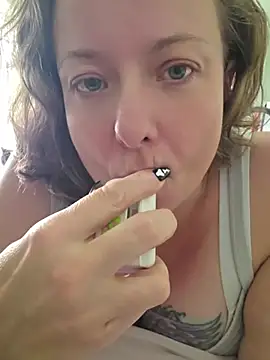 julimonroe Pertunjukan Webcam