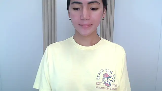 Martha_pookerxxx 网络视讯表演
