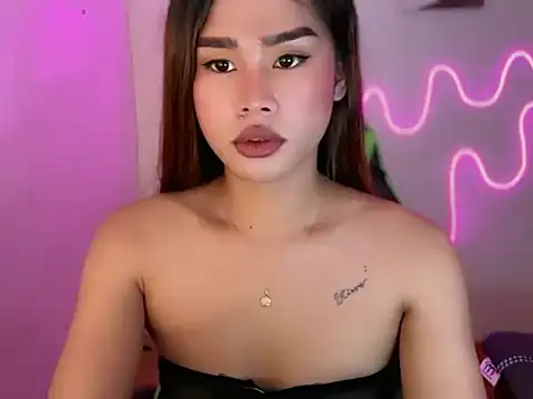 Princessaprilxxx 网络视讯表演