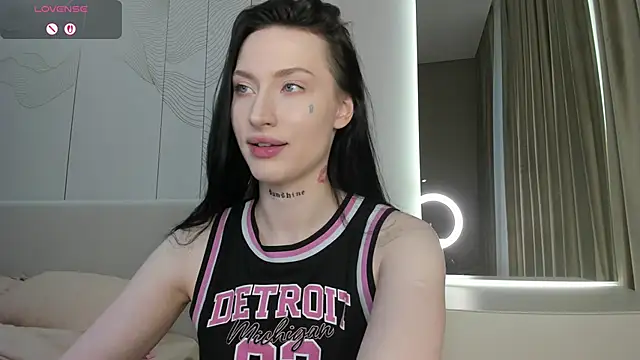Chatroom XXX en direct de JenniferQueen11