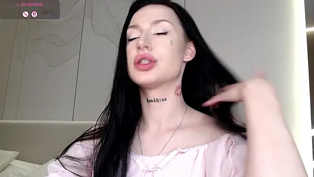 JenniferQueen11 XXX чат на живо