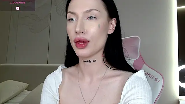 Chat XXX en directo de JenniferQueen11