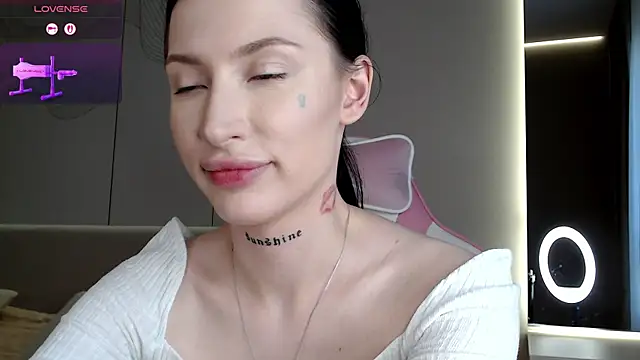 JenniferQueen11 Chat XXX in diretta