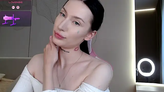 JenniferQueen11 – Live XXX-chat