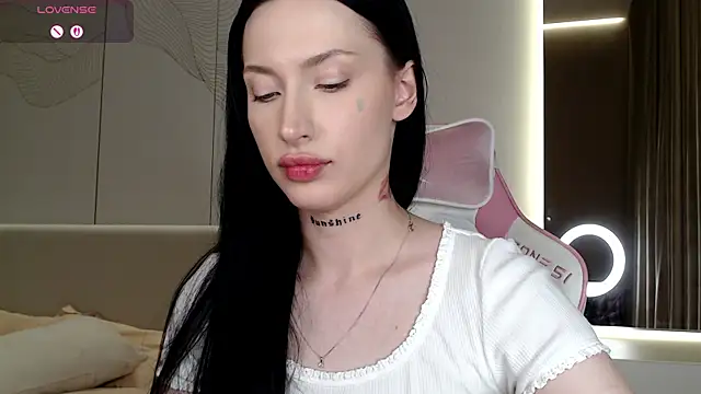 Chatroom XXX en direct de JenniferQueen11