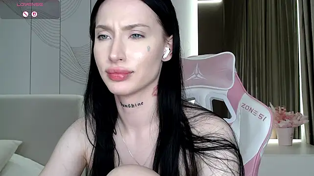 JenniferQueen11 – Live XXX-chat