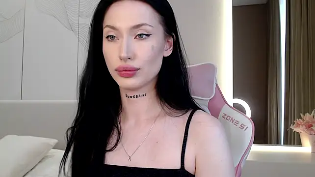 Онлайн чат XXX JenniferQueen11