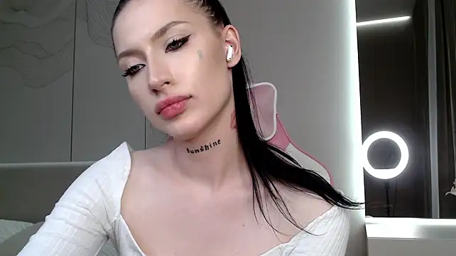 دردشة JenniferQueen11 الجنسية المباشرة
