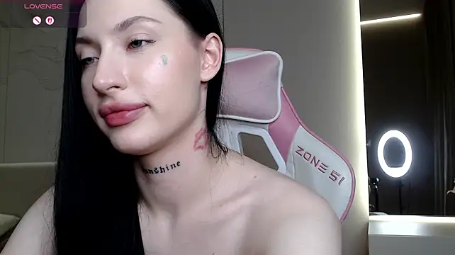 JenniferQueen11's Live XXX Chat
