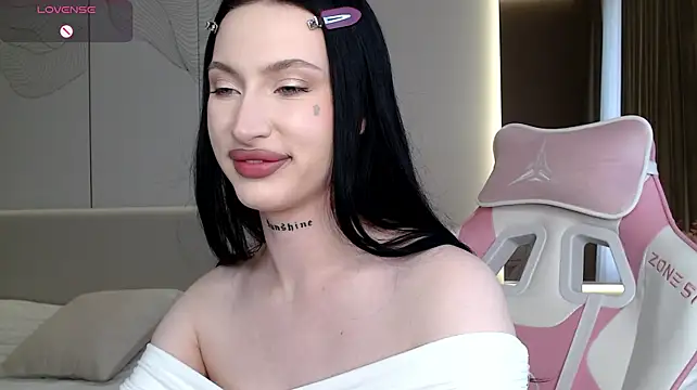 Czat XXX na żywo – JenniferQueen11