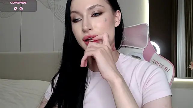JenniferQueen11: онлайн-секс-чат