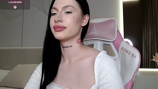 JenniferQueen11 live XXX chat