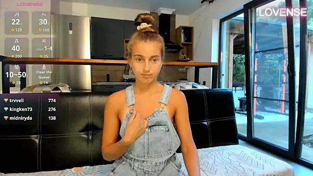 Онлайн чат XXX ElizSweet