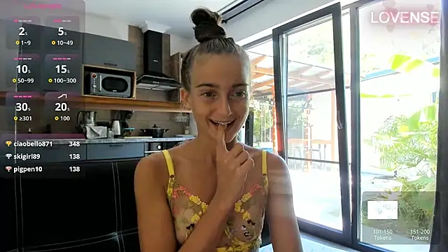 ElizSweet live XXX chat