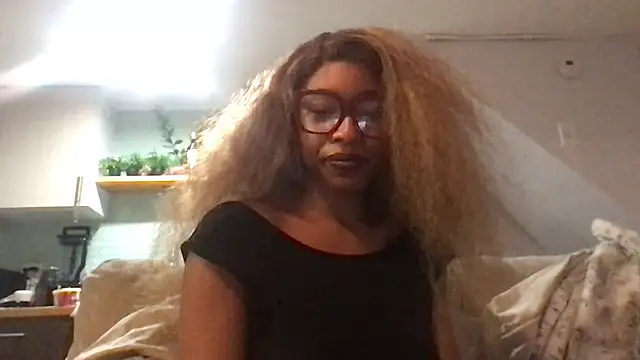 Chat +18 de wamie03 ao vivo