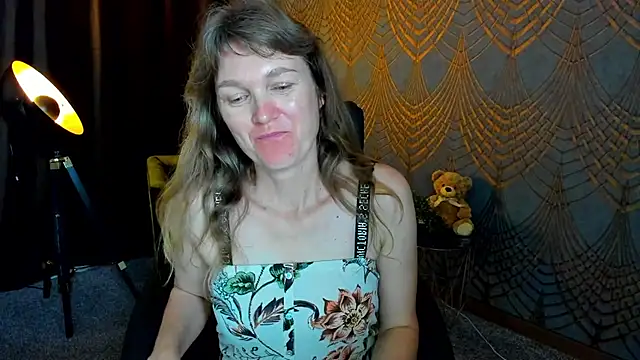 Anabell_xxx 现场XXX聊天