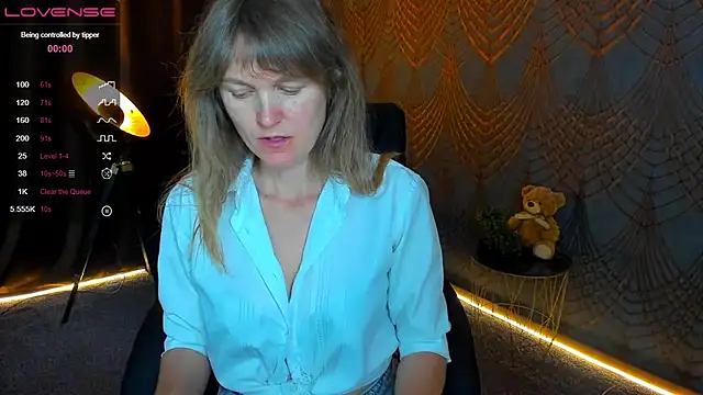 Anabell_xxx লাই  ভ XXX চ্যাট