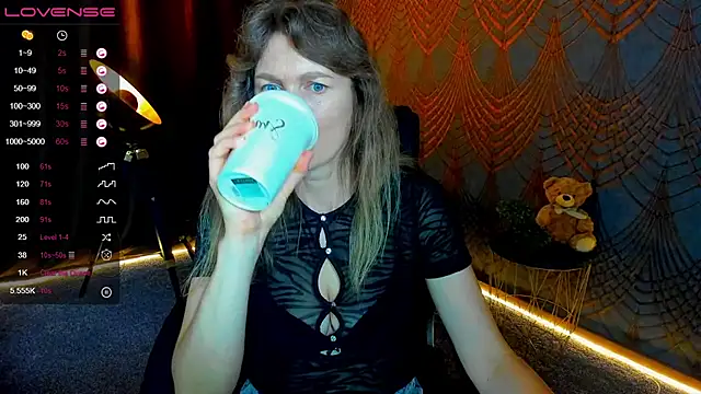 XXX chat uživo modela Anabell_xxx