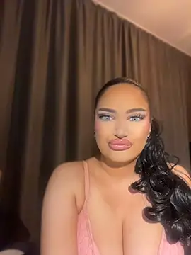Chat +18 de EmiliaPetrova ao vivo