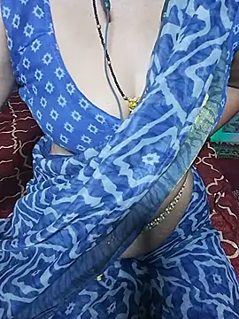 XBHUUME Show in webcam